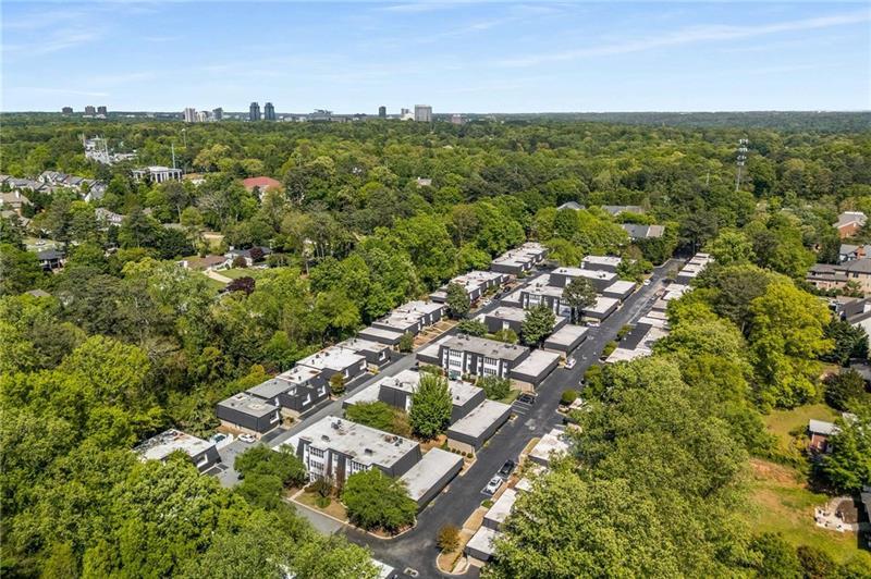 5180 Chemin De Vie Northeast Atlanta, GA 30342 - Photo 29 of 30