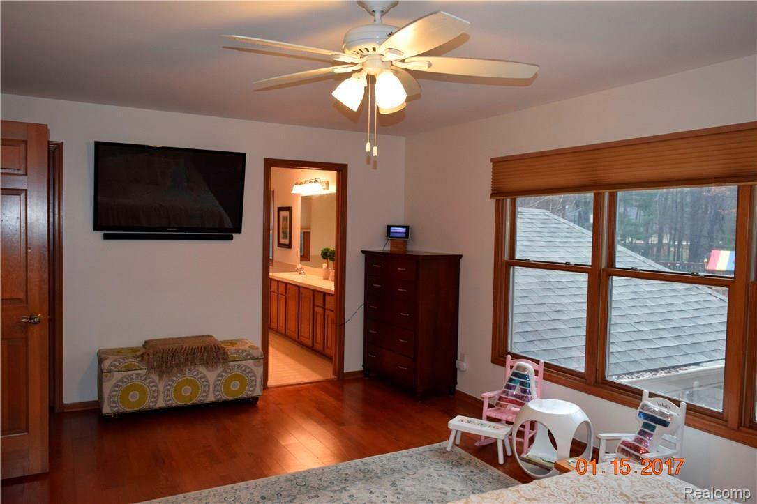 8708 Clement Road Clarkston, MI 48346 - Photo 11 of 27 _DSC0006 - Copy.JPG