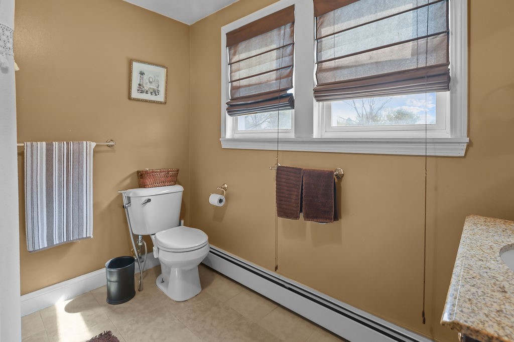 56 Errol Street Warwick, RI 02888 - Photo 20 of 27