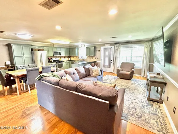 $225,000 | 2811 Charlene Highway, Eunice, LA 70535