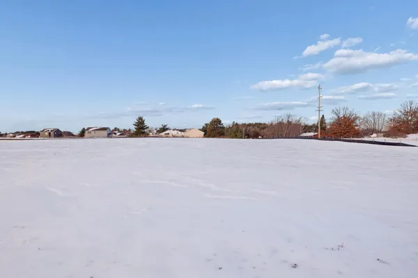 $82,000 | 39176 Everton Avenue, North Branch, MN 55056