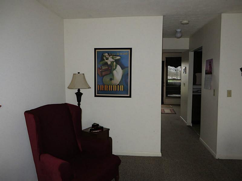 615 Villa Road, Unit G Springfield, OH 45503 - Photo 11 of 20 Gallery Image 11
