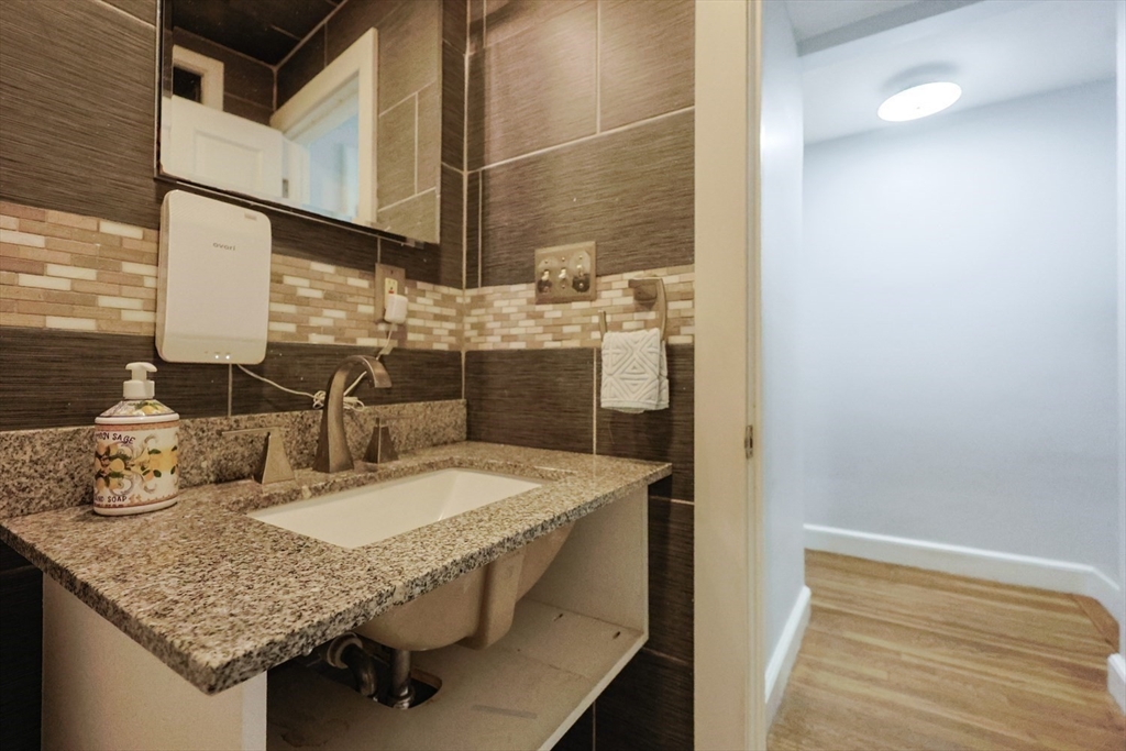 309 Paradise Road Swampscott, MA 01907 - Photo 21 of 28 Gallery Image 21