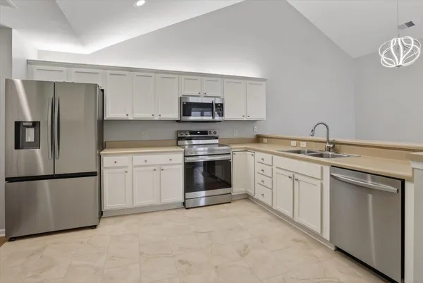 $290,000 | 1693 East Southfield Circle, Memphis, TN 38016
