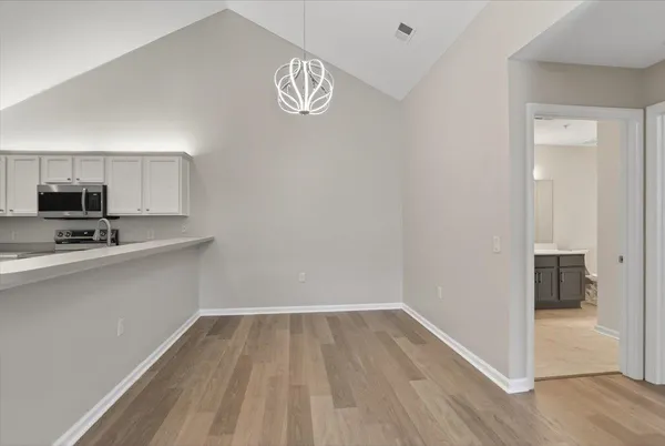 $290,000 | 1693 East Southfield Circle, Memphis, TN 38016