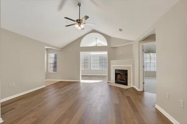 $290,000 | 1693 East Southfield Circle, Memphis, TN 38016