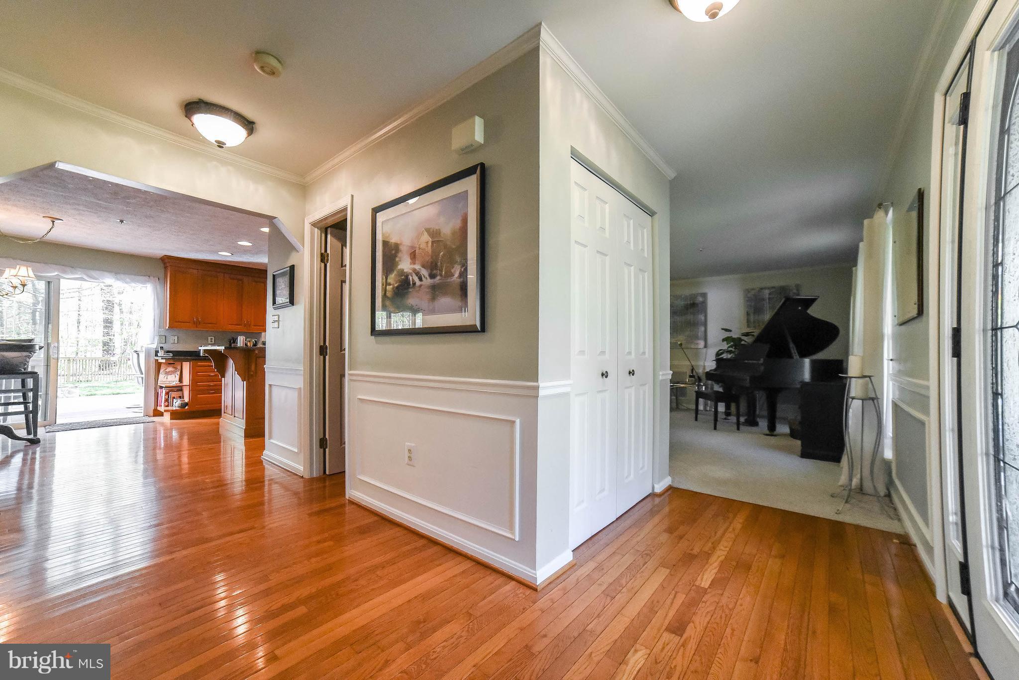 690 Small Reward Road Huntingtown, MD 20639 - Photo 10 of 30 Foyer