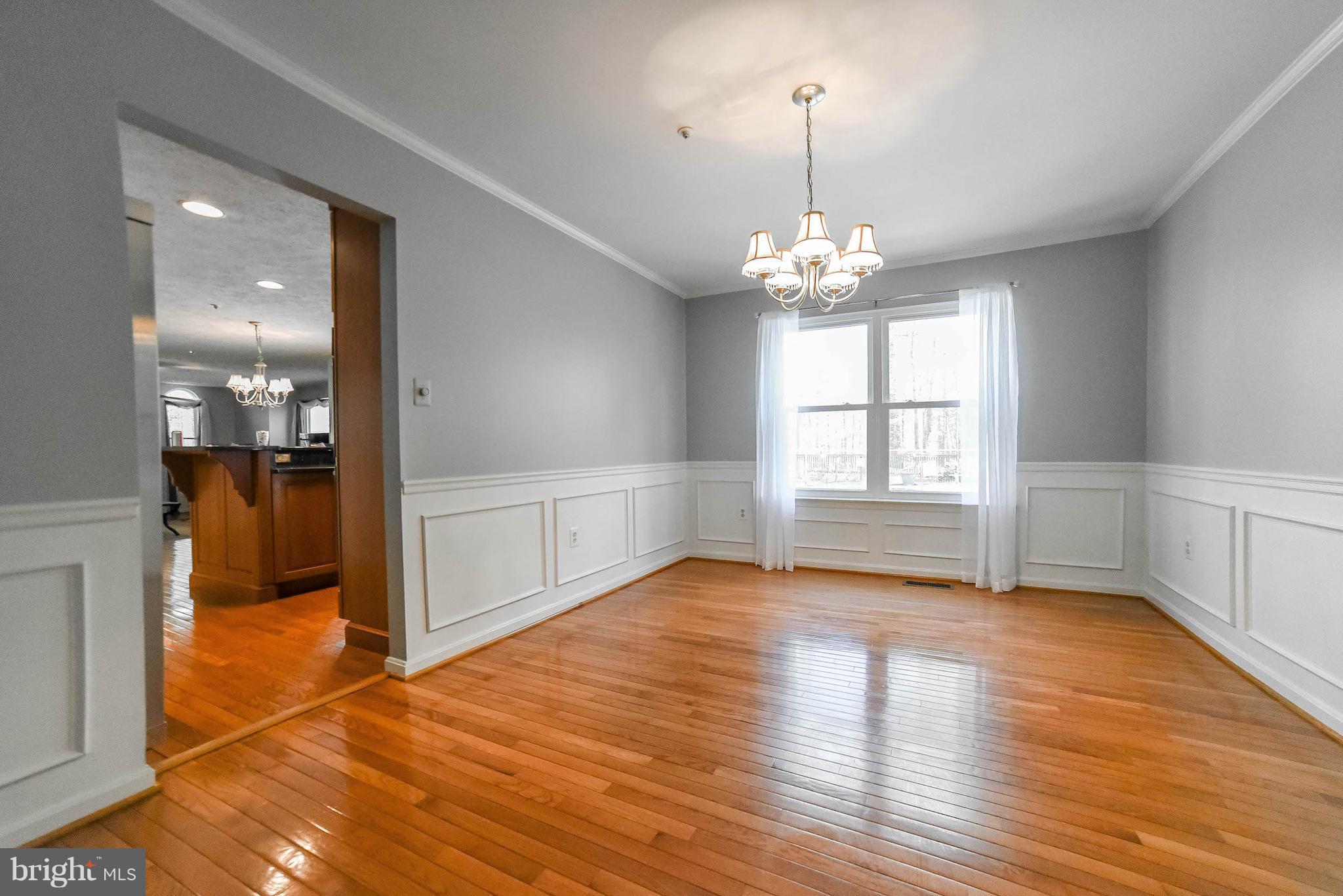 690 Small Reward Road Huntingtown, MD 20639 - Photo 6 of 30 Dining Room