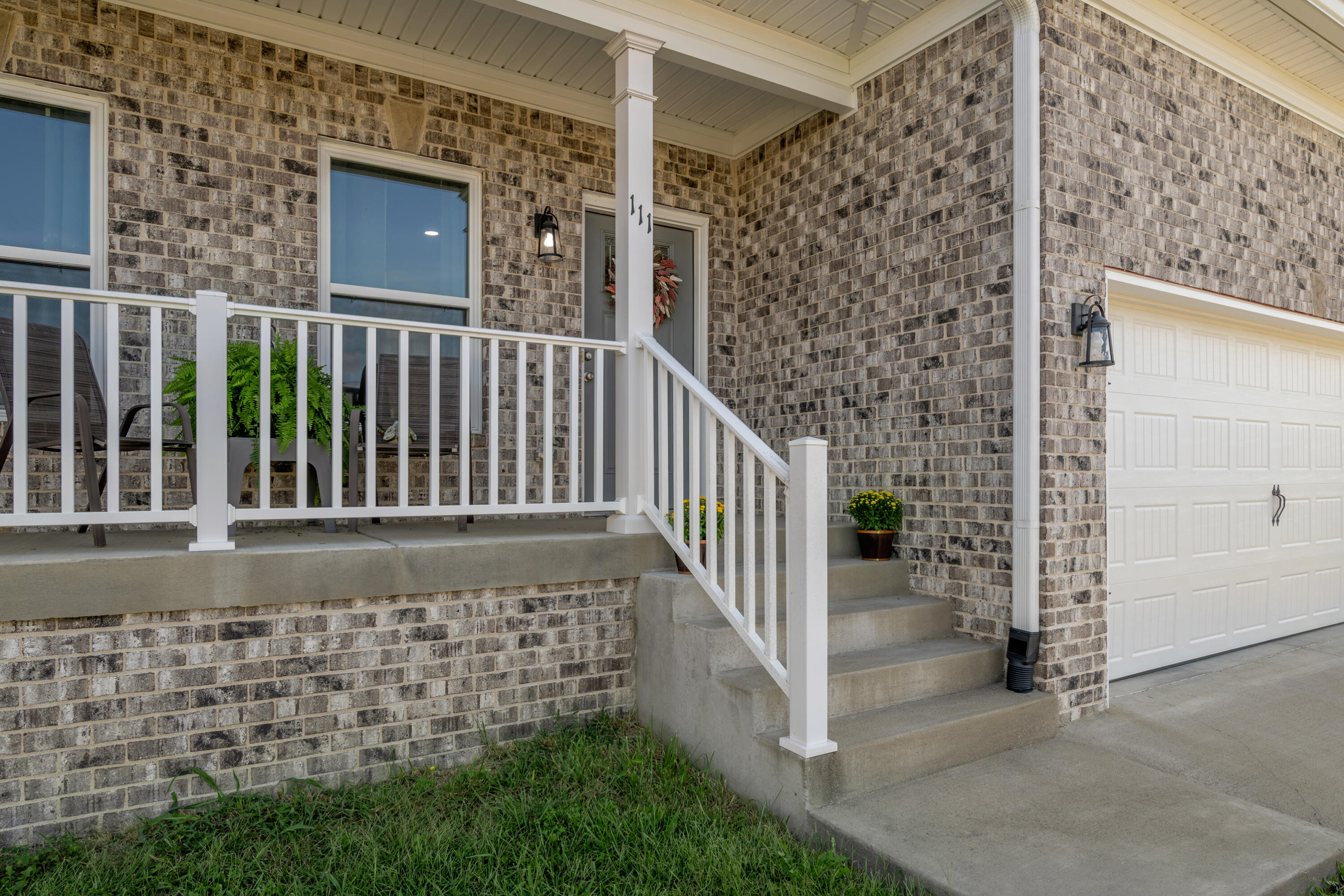 111 Stone Ridge Drive Frankfort, KY 40601 - Photo 5 of 43 TDB_4631