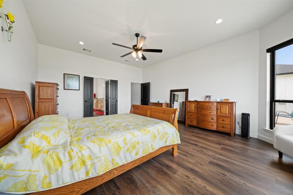 140 Lone Elm Road Midlothian, TX 76065 - Photo 17 of 32