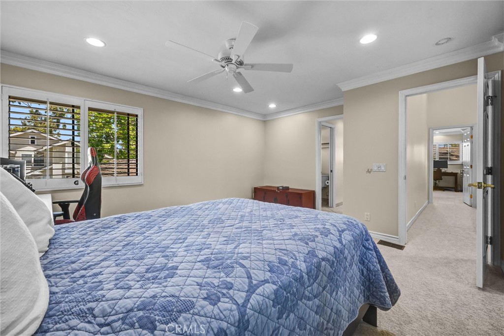 49 Pinewood Irvine, CA 92604 - Photo 33 of 36