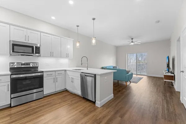 $339,000 | 3312 Briarwood Village, Unit 3312, Clinton, MA 01510