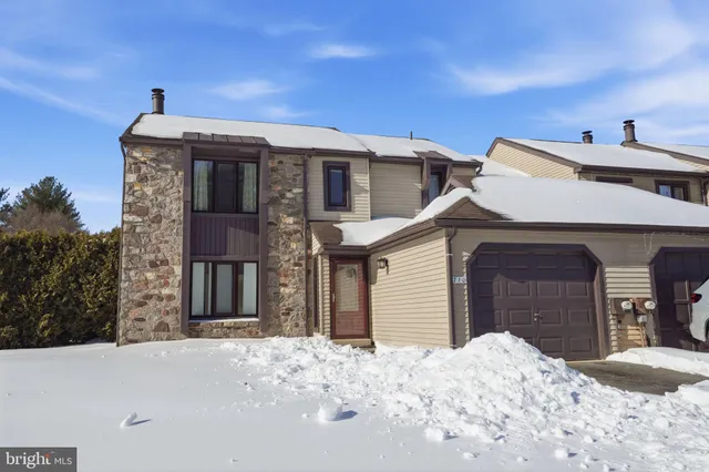 $525,250 | 710 Trowbridge Drive, Southampton, PA 18966