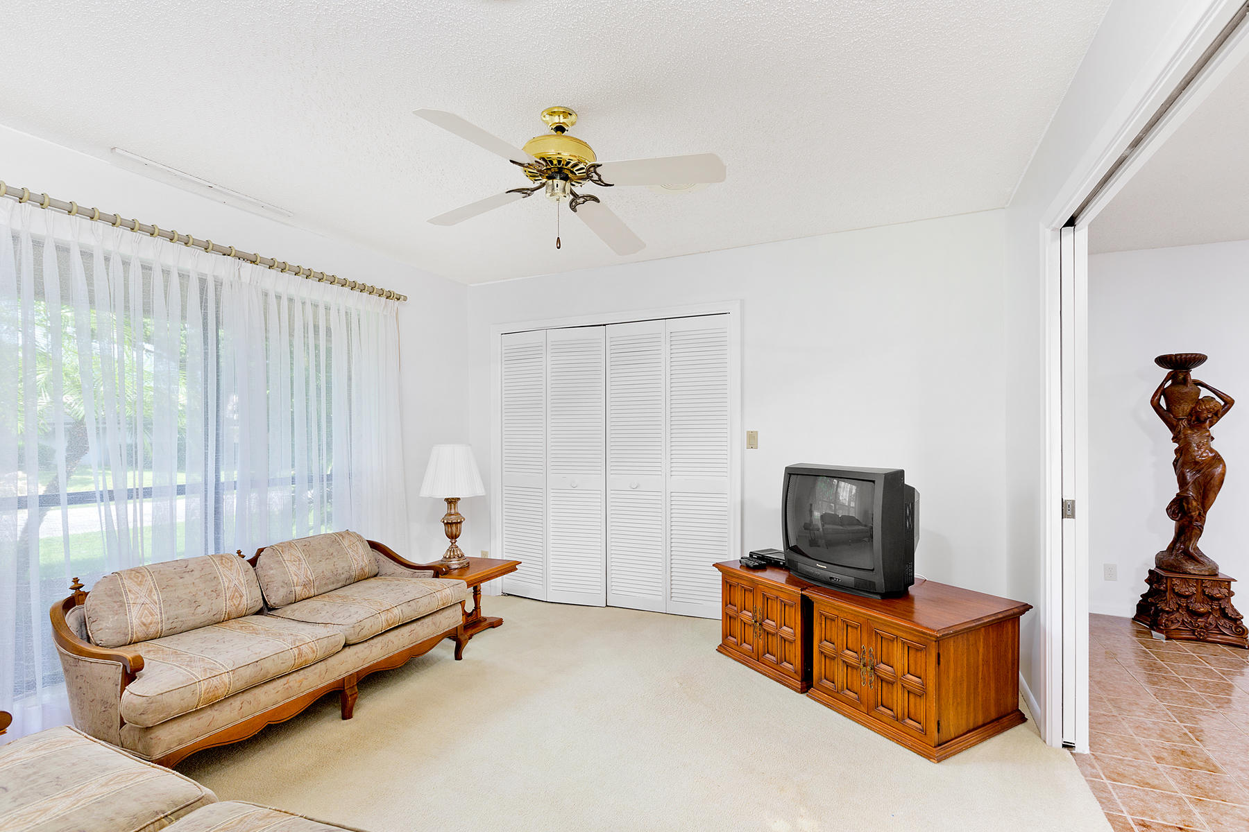 5916 Glenbrook Way Boca Raton, FL 33433 - Photo 21 of 29 26_Den_Bedroom3