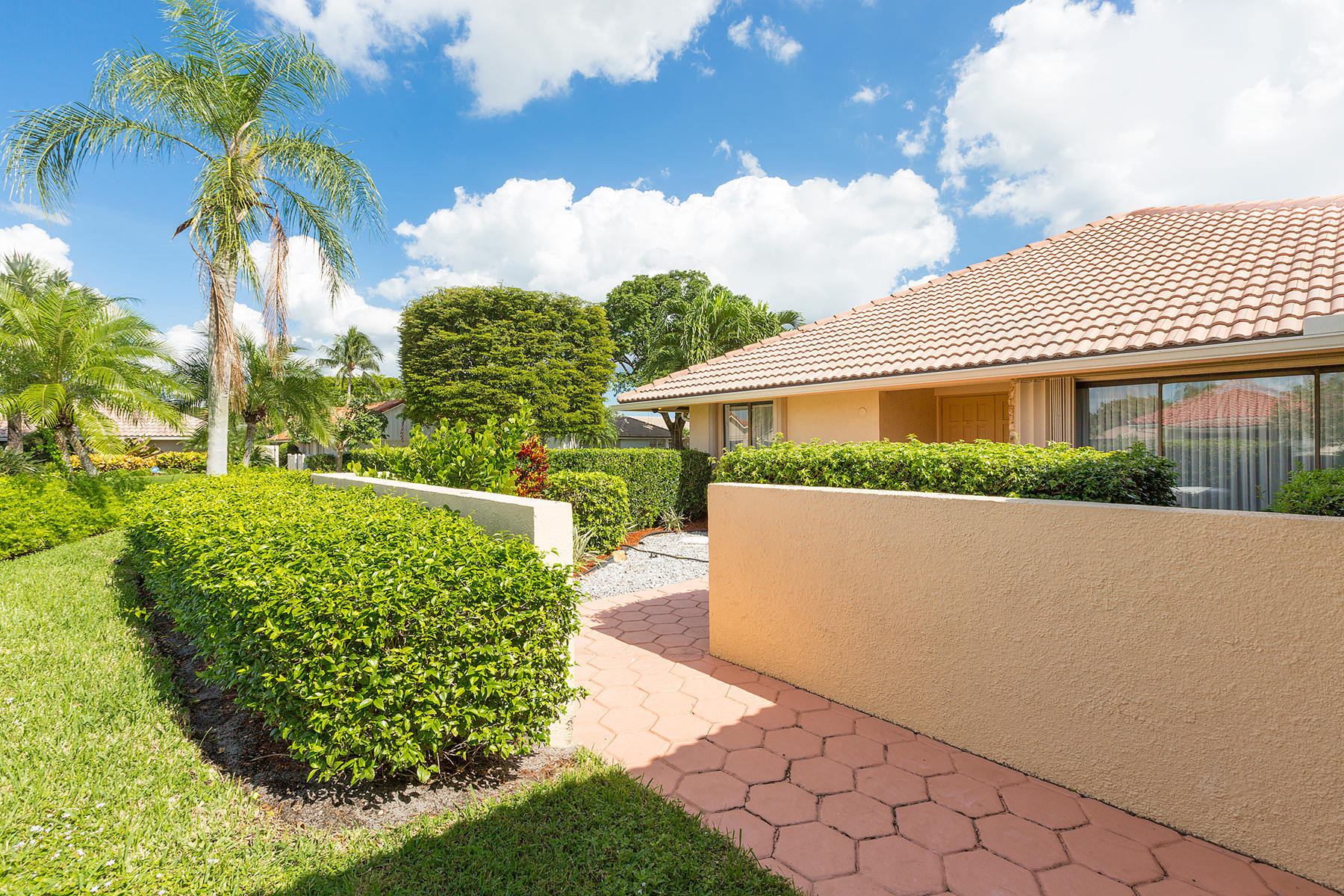 5916 Glenbrook Way Boca Raton, FL 33433 - Photo 3 of 29 03_FrontWalkway