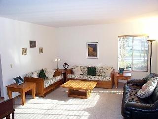 2319 Morningside Circle Santa Rosa, CA 95405 - Photo 2 of 5 Gallery Image 2