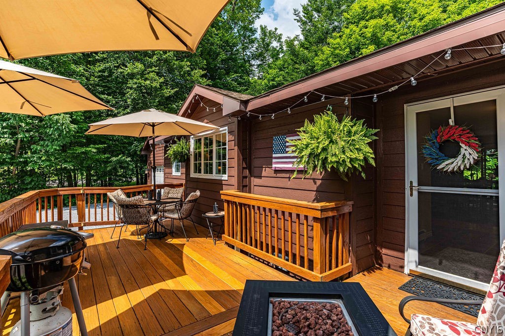 105 Mingo Road Webb, NY 13420 - Photo 5 of 32 Spacious Deck