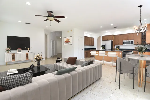 $3,900 | 9814 Shepard Place, Wellington, FL 33414