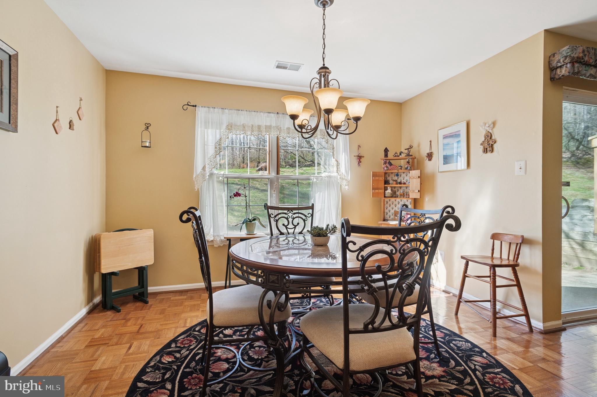 27 E Chicopee Drive Princeton, NJ 08540 - Photo 15 of 30