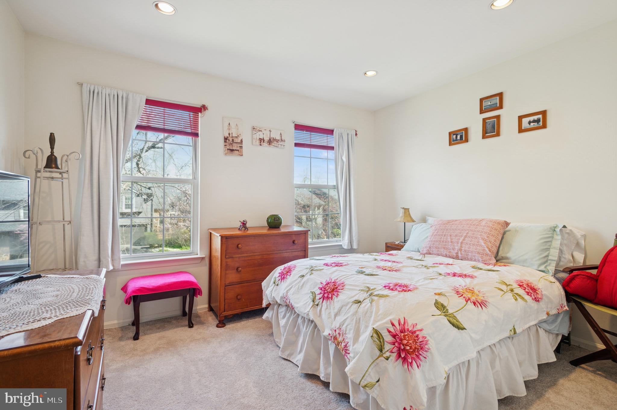 27 E Chicopee Drive Princeton, NJ 08540 - Photo 23 of 30