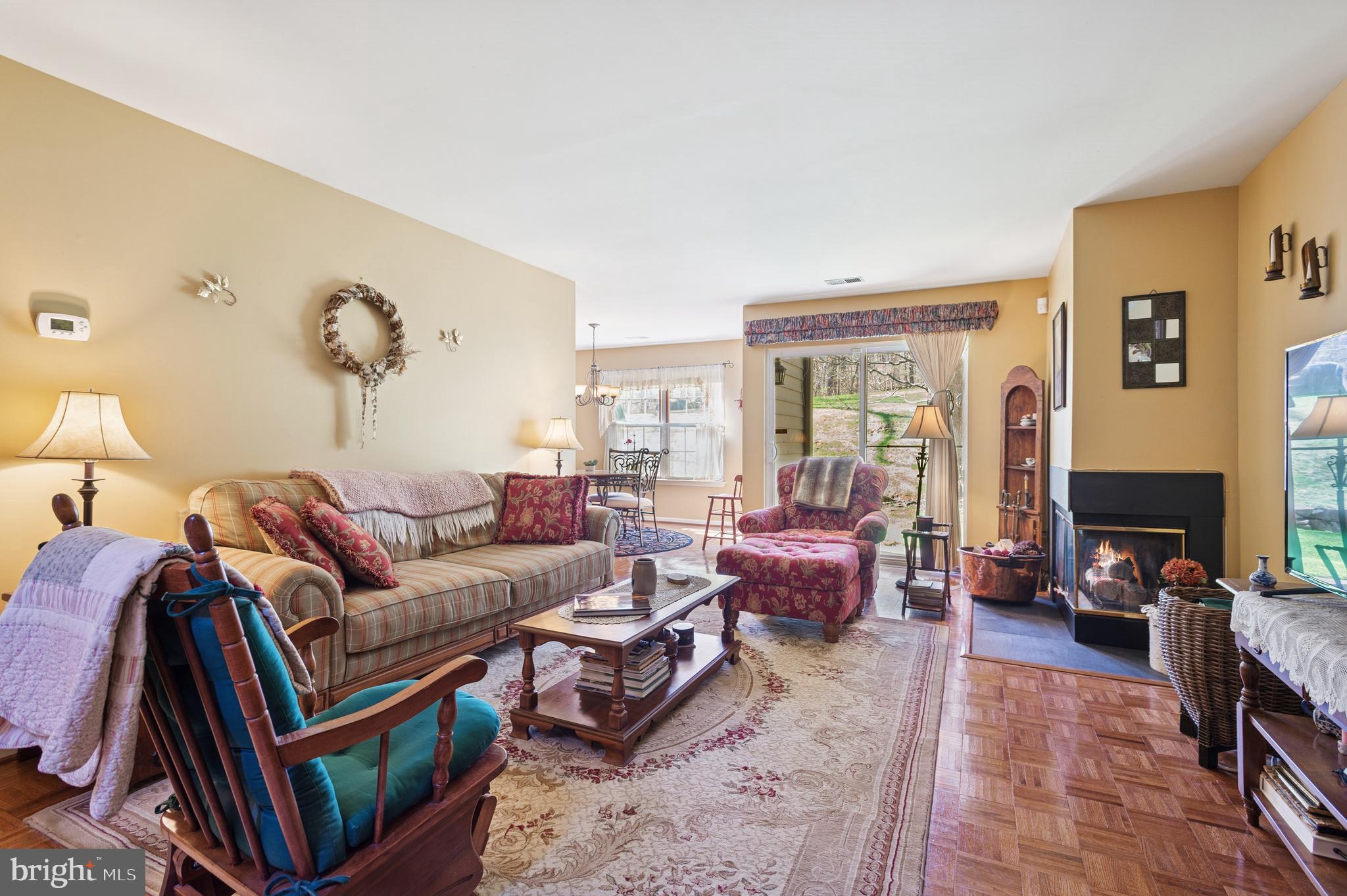 27 E Chicopee Drive Princeton, NJ 08540 - Photo 6 of 30