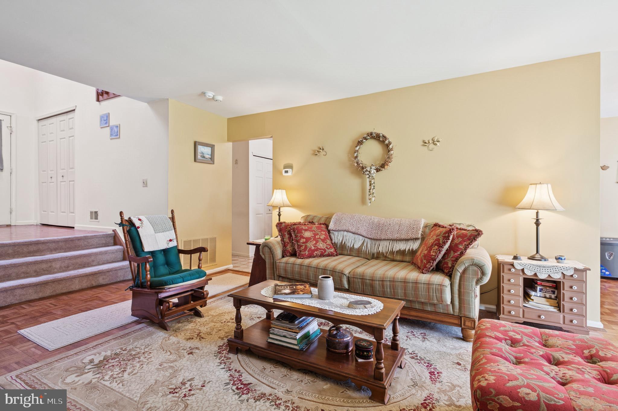 27 E Chicopee Drive Princeton, NJ 08540 - Photo 9 of 30