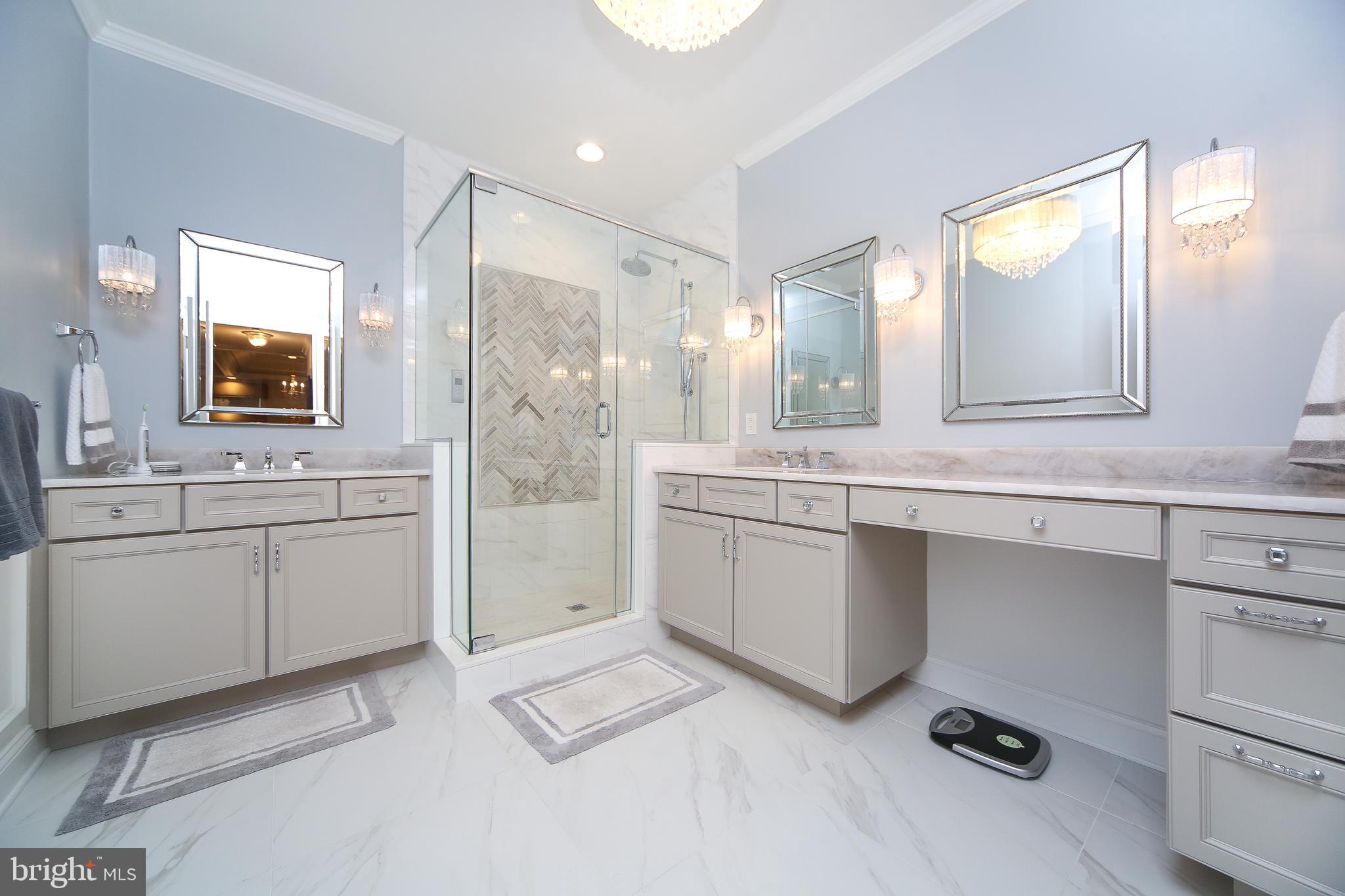 12 Rittenhouse Circle Newtown, PA 18940 - Photo 26 of 53 Owner Suite Bath, Brand New