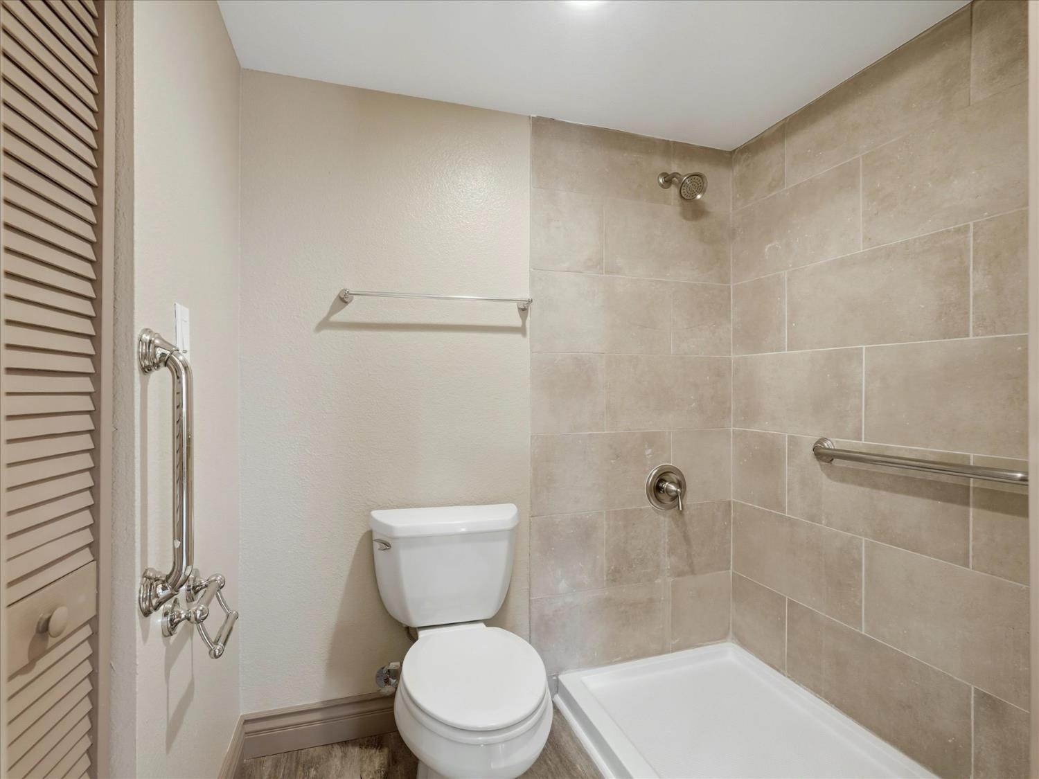 7675 North First Street, Unit 140 Fresno, CA 93720 - Photo 25 of 33