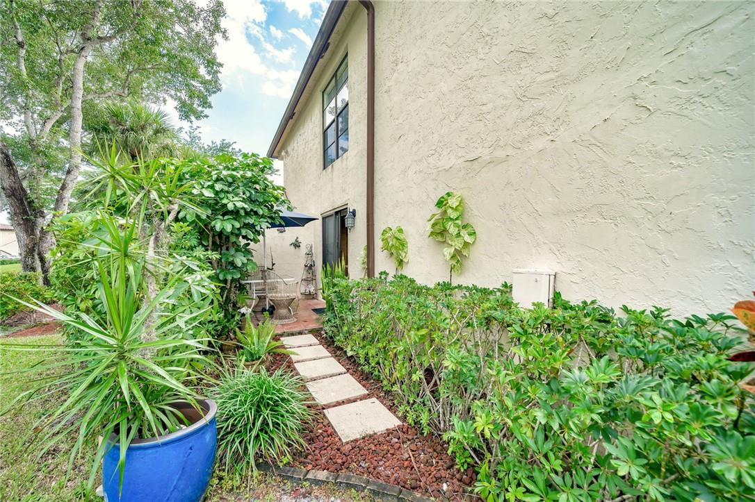 21731 Arriba Real, Unit 27G Boca Raton, FL 33433 - Photo 6 of 29 Photo 6