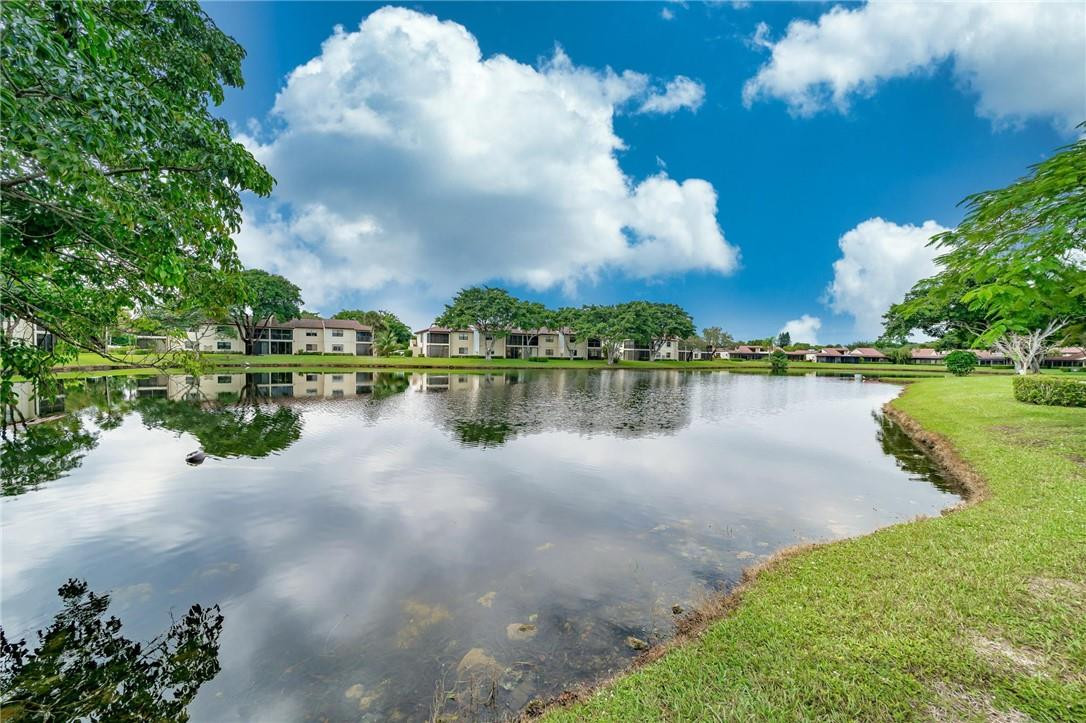 21731 Arriba Real, Unit 27G Boca Raton, FL 33433 - Photo 10 of 29 Photo 10