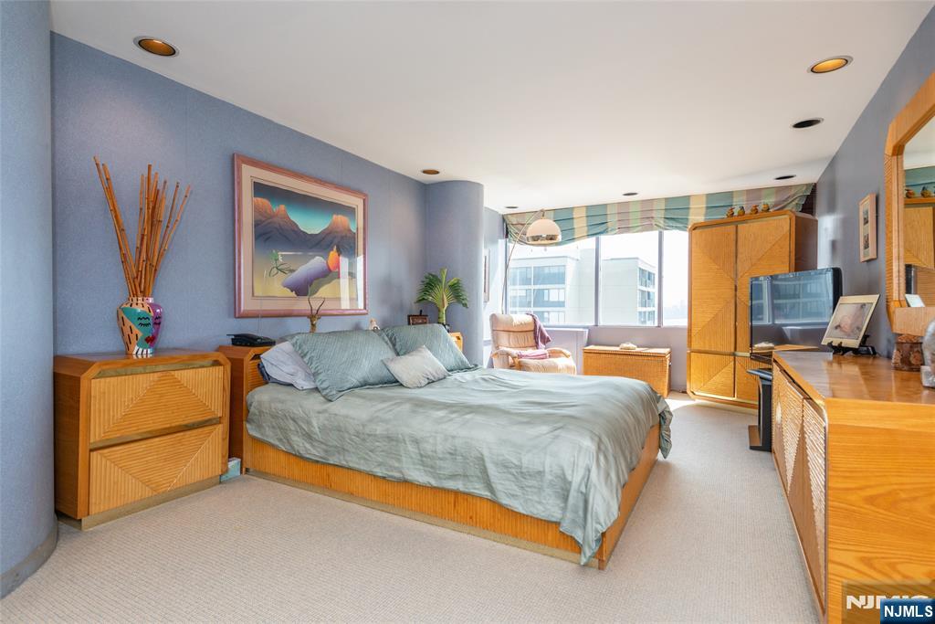 6 Horizon Road, Unit 2702 Fort Lee, NJ 07024 - Photo 12 of 19 Gallery Image 12
