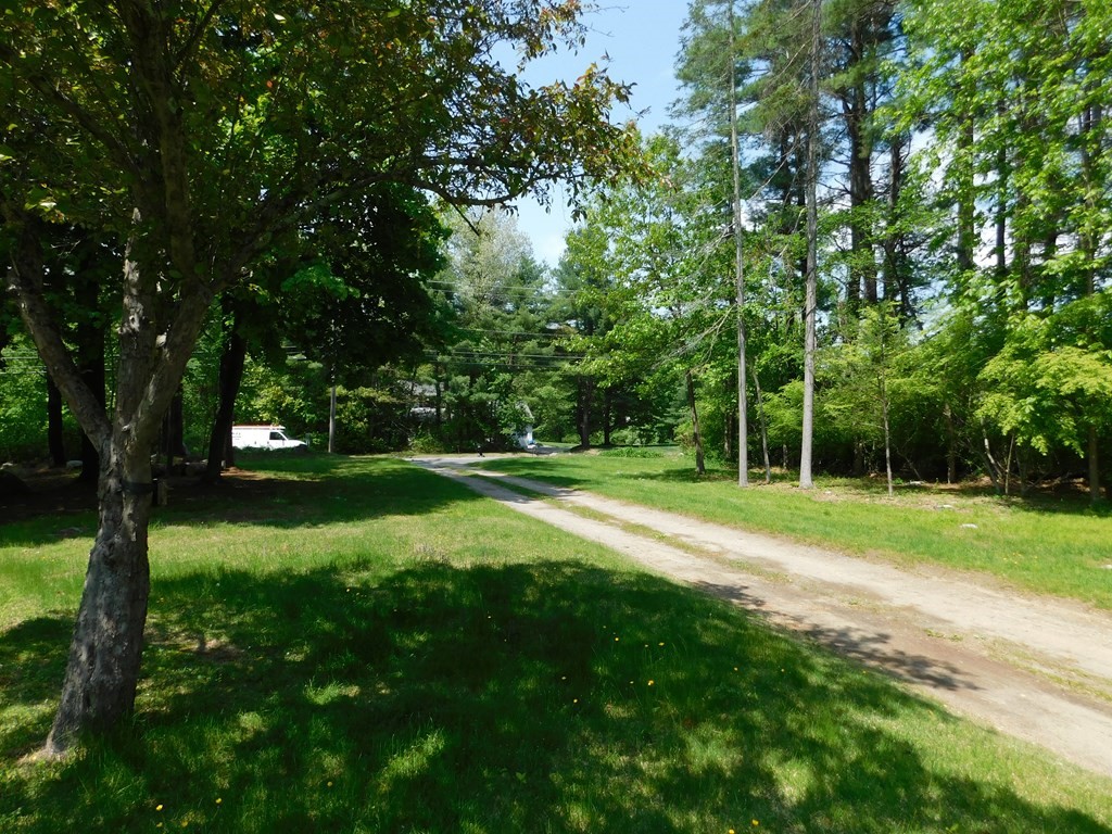 225 Rockingham Road Londonderry, NH 03053 - Photo 28 of 28 a view of a park with large trees