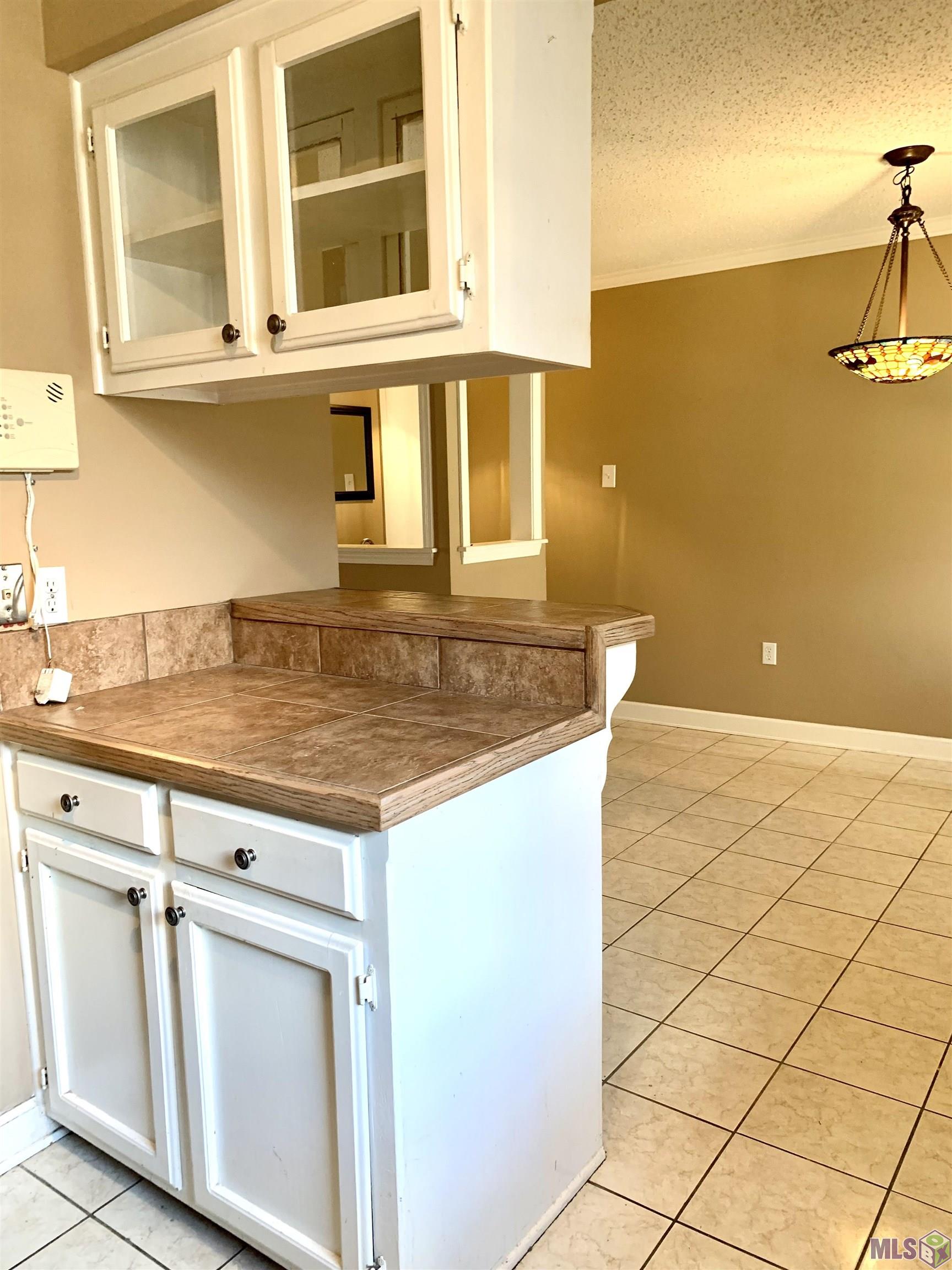 942 Ridgepoint Court, Unit 10C Baton Rouge, LA 70810 - Photo 5 of 44 Gallery Image 5