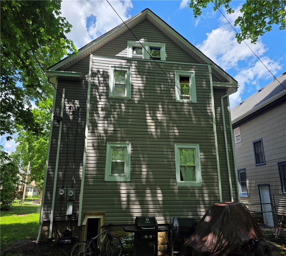 149 Glendale Park Rochester, NY 14613 - Photo 9 of 48