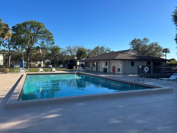 $2,400 | 6271 Chasewood Drive, Unit F, Jupiter, FL 33458