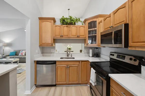 $2,400 | 6271 Chasewood Drive, Unit F, Jupiter, FL 33458