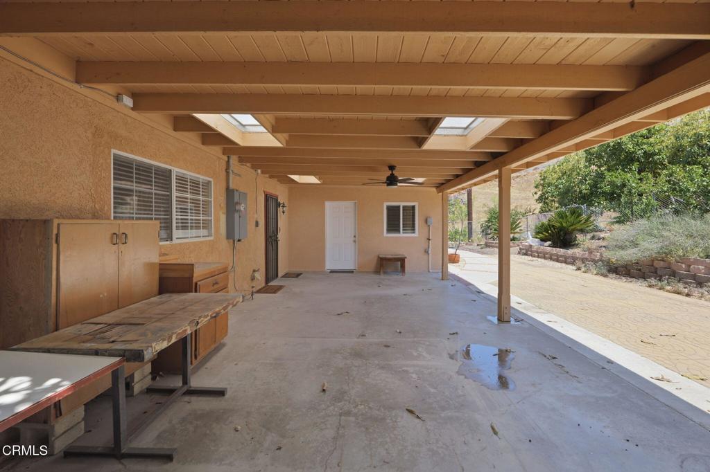 4202 Swain Court Riverside, CA 92507 - Photo 12 of 44