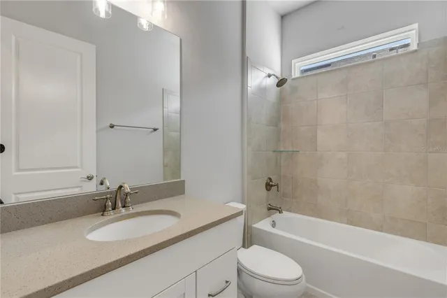 $515,000 | 246 Azure Mist Way, Daytona Beach, FL 32124