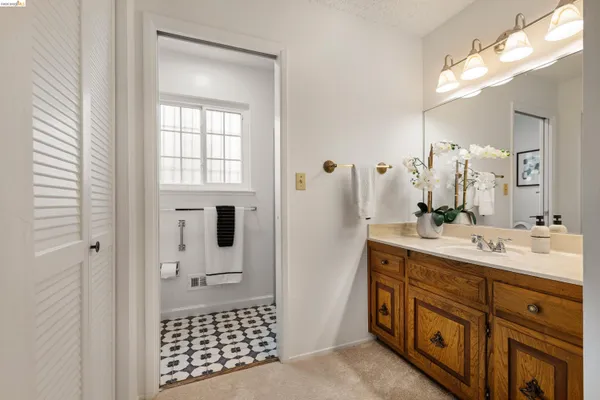 a bathroom with a toilet