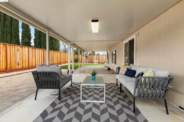a house view with a garden space