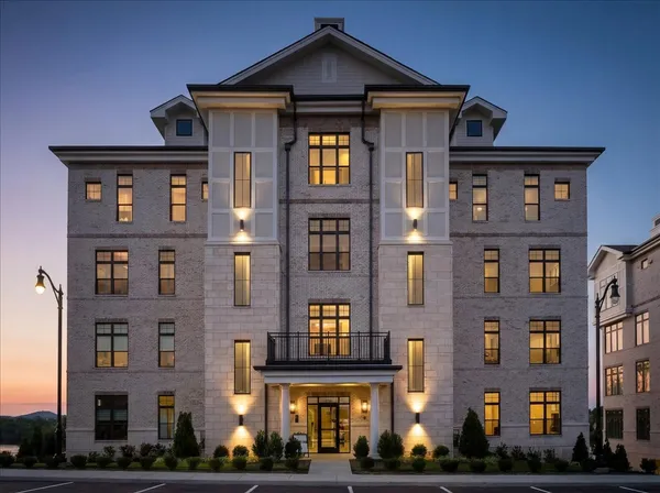 $685,000 | 1024 Club View Drive, Unit F202, Gallatin, TN 37066