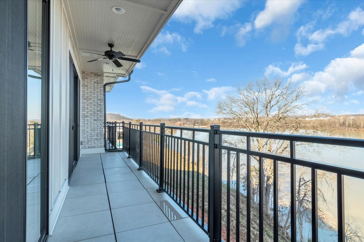 1024 Club View Drive, Unit F202 Gallatin, TN 37066 - Photo 21 of 40