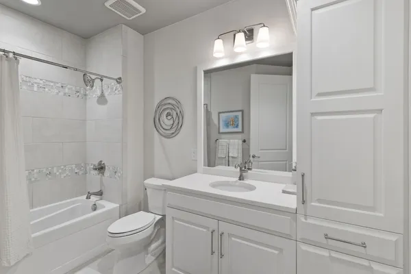 $685,000 | 1024 Club View Drive, Unit F202, Gallatin, TN 37066