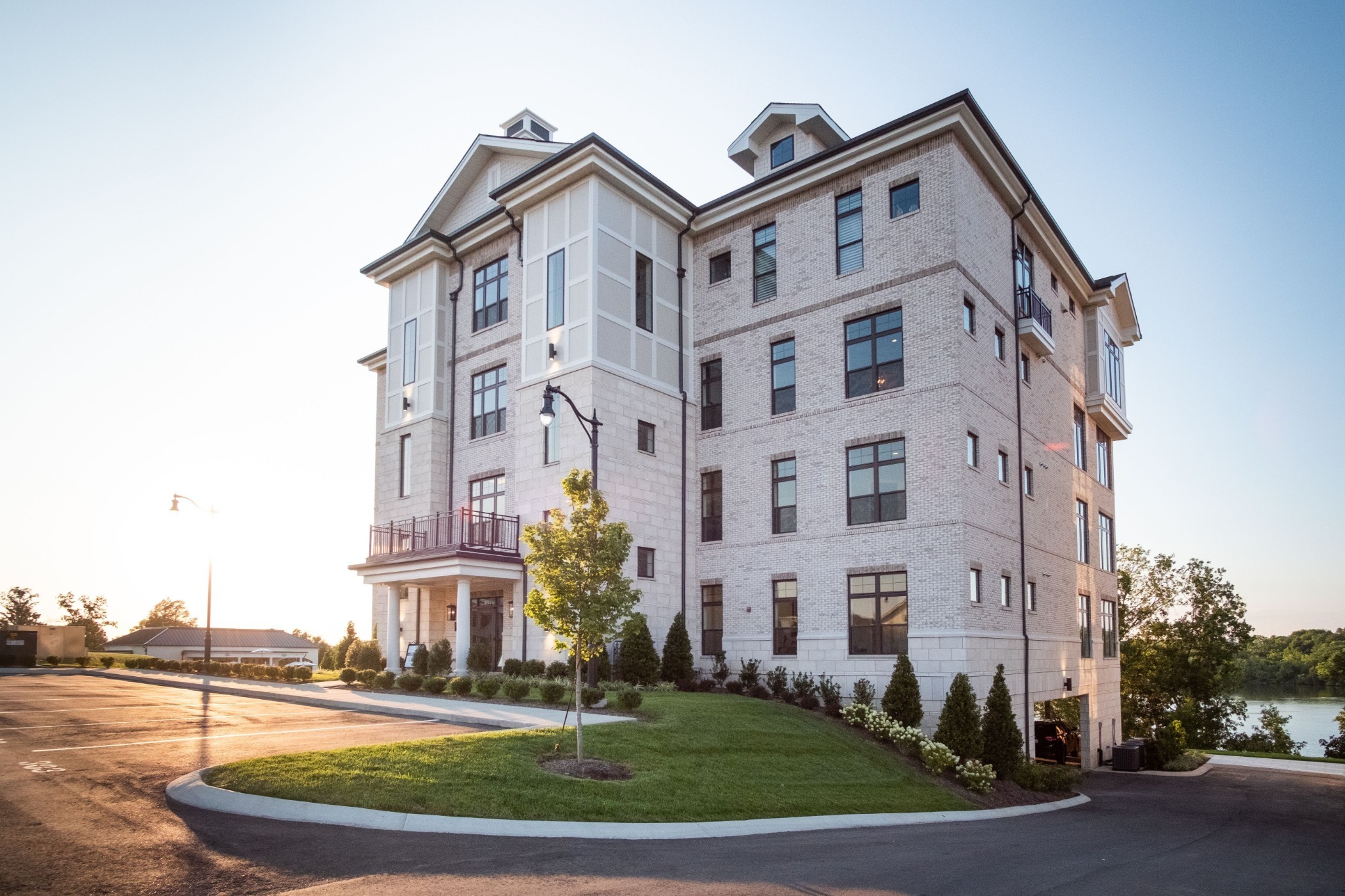 1024 Club View Drive, Unit F202 Gallatin, TN 37066 - Photo 6 of 40
