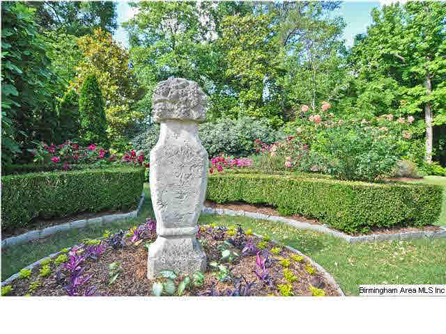 2704 Woodridge Road Birmingham, AL 35223 - Photo 31 of 31