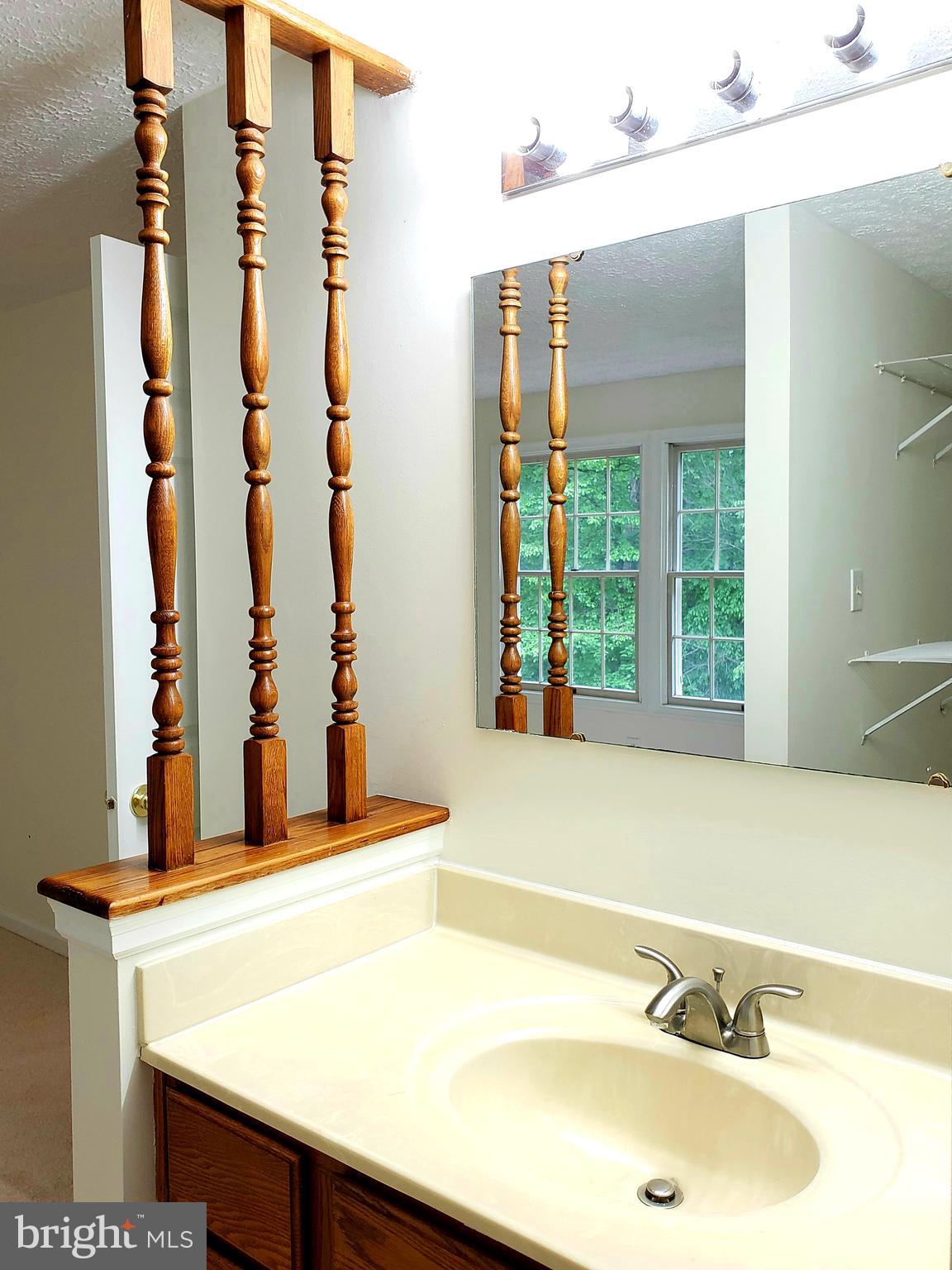 7526 Aspenpark Road Lorton, VA 22079 - Photo 17 of 43 Gallery Image 17