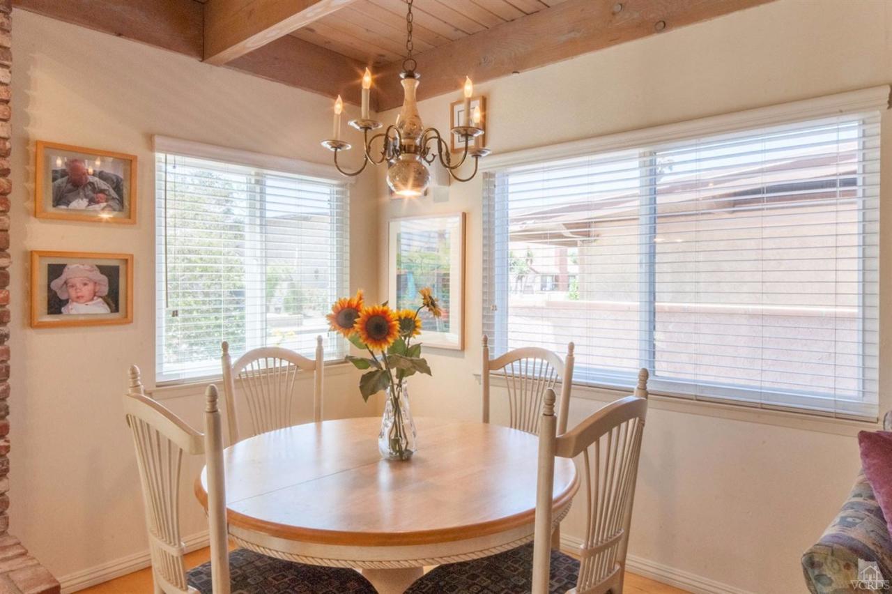 5241 Beachcomber Street Oxnard, CA 93035 - Photo 2 of 21 a dining room with furniture and window
