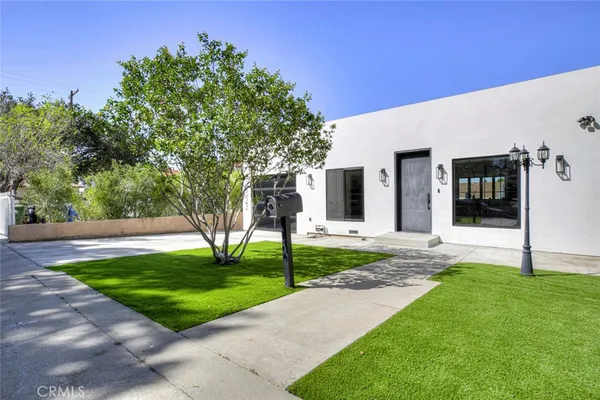 $1,225,000 | 10823 Parr Avenue, Sunland, CA 91040