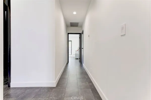 $1,225,000 | 10823 Parr Avenue, Sunland, CA 91040