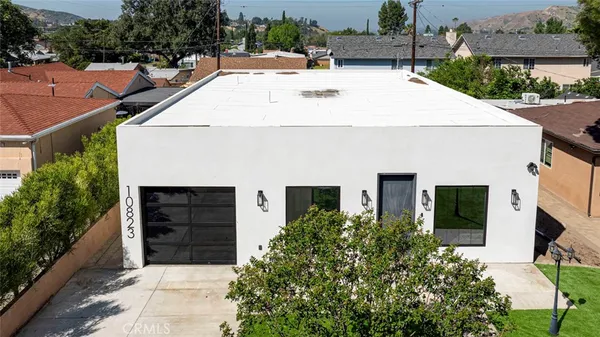 $1,225,000 | 10823 Parr Avenue, Sunland, CA 91040